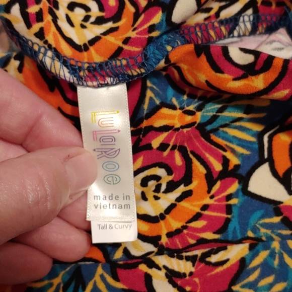 Lularoe Leggings - Picture 3 of 3